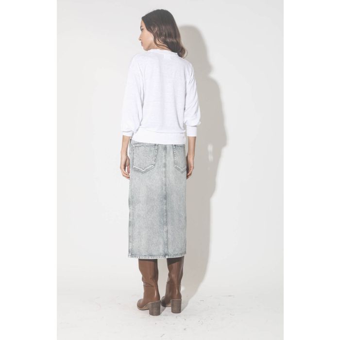 Tee-shirt manches longues blanc en lin logo Marant rose doré Klowia Isabel Marant Etoile. Porté de dos.
