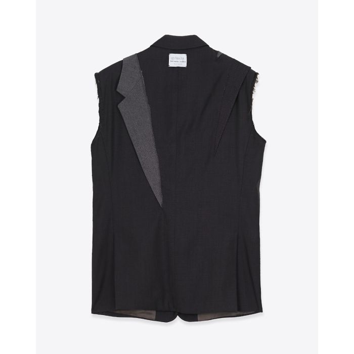 Veste sans manches customisée Yekaterina Ivankova Upcycling. Vue de dos.