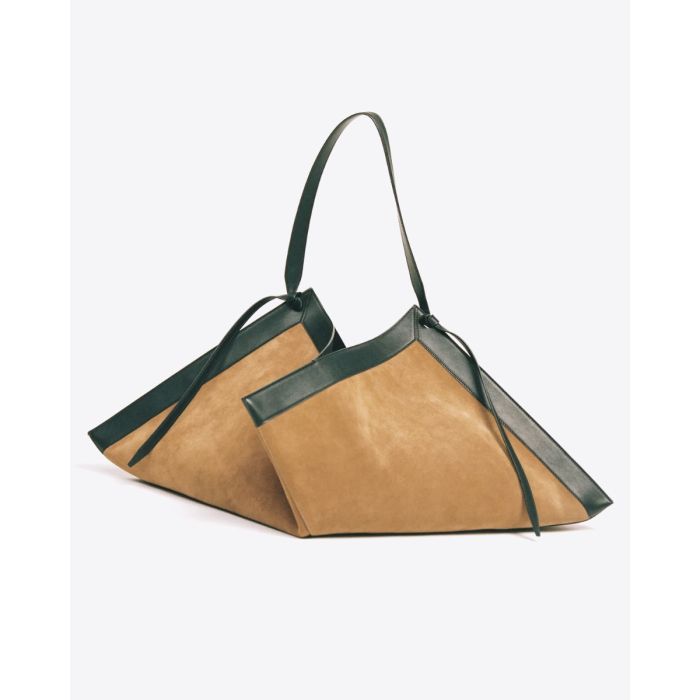 Sac cabas Wonton Yuzefi en cuir suédé cognac.