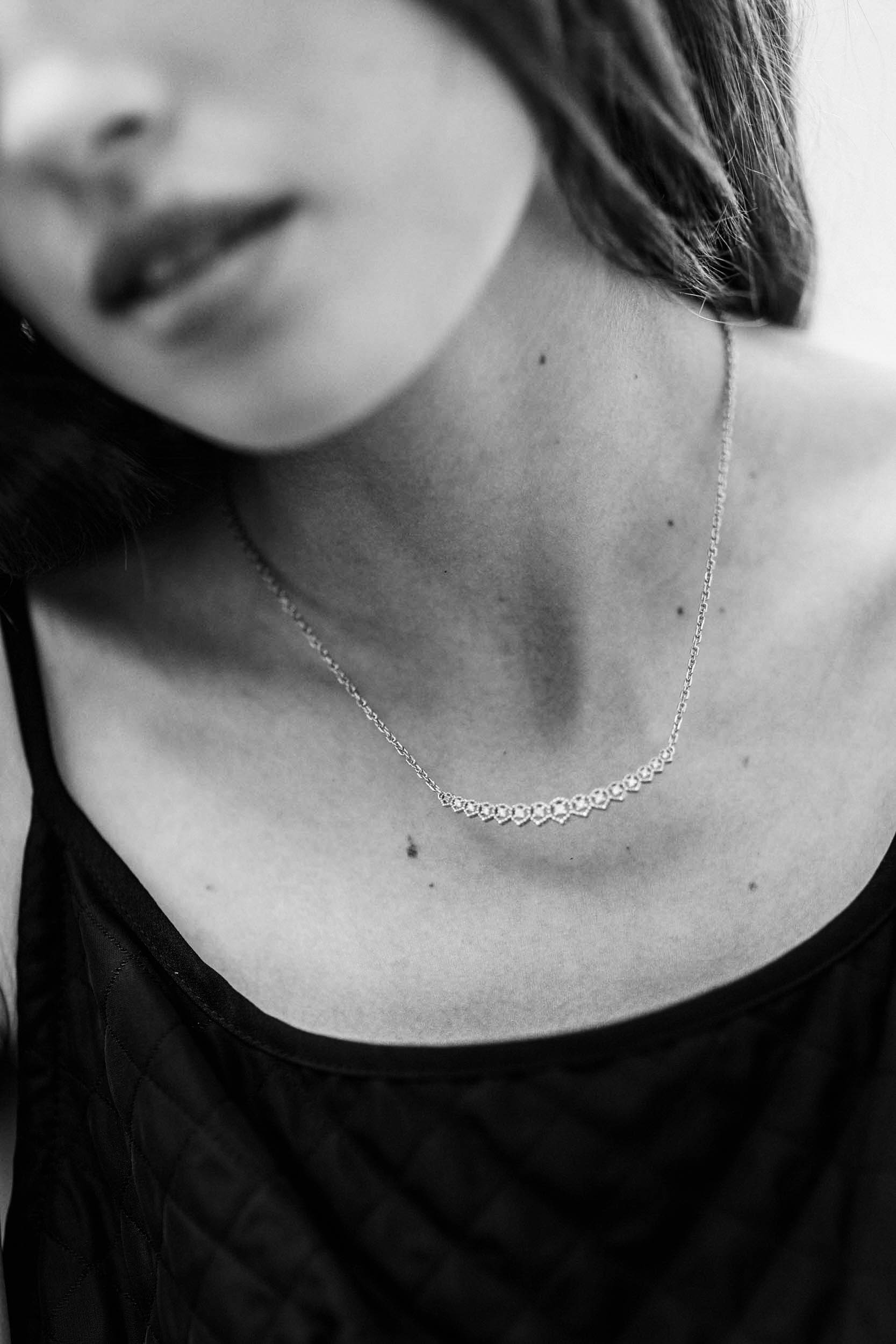 De Jaegher Collier "Light Fever" Argent & Diamants Blancs. Face. 