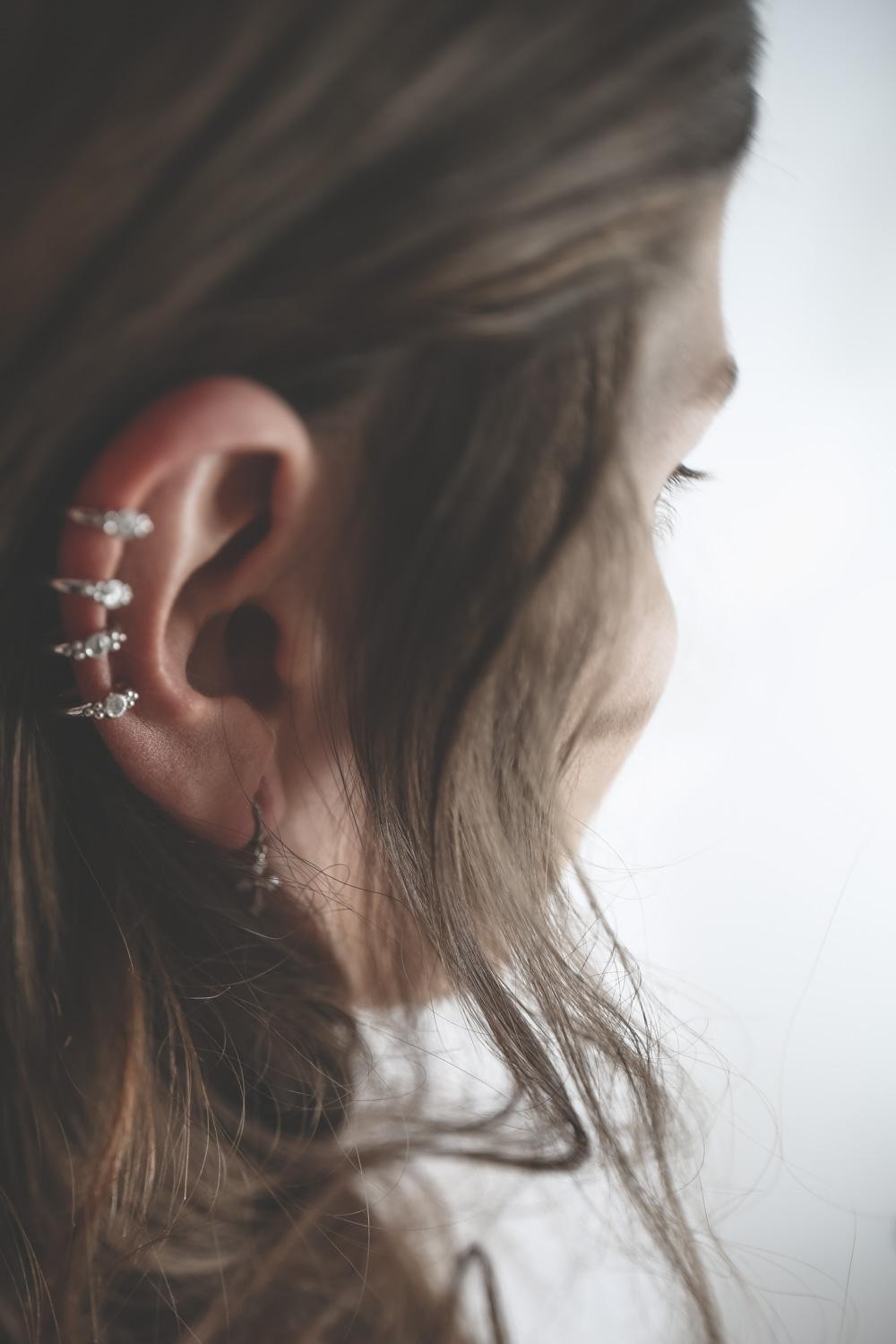 De Jaegher Earcuff Sunny Bubble - Or Blanc & Diamants - L'Unité 