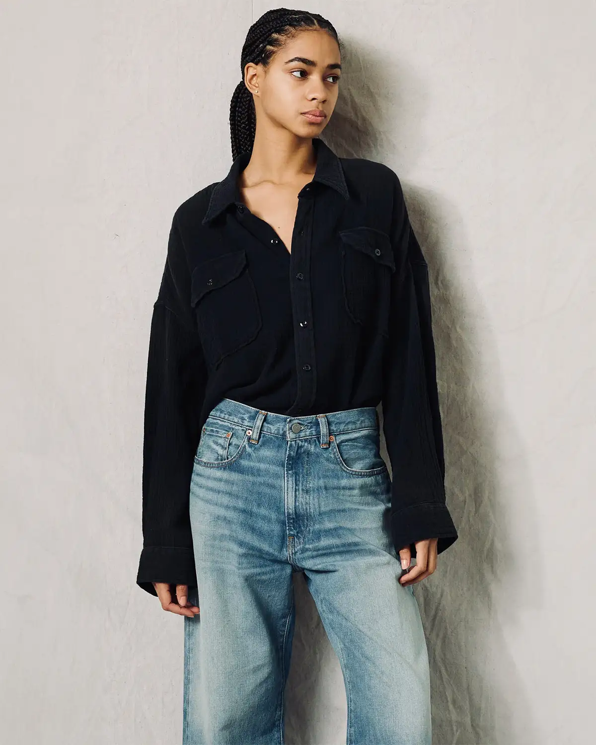 Jean Georgia Denimist en denim délavé. Vue face. 