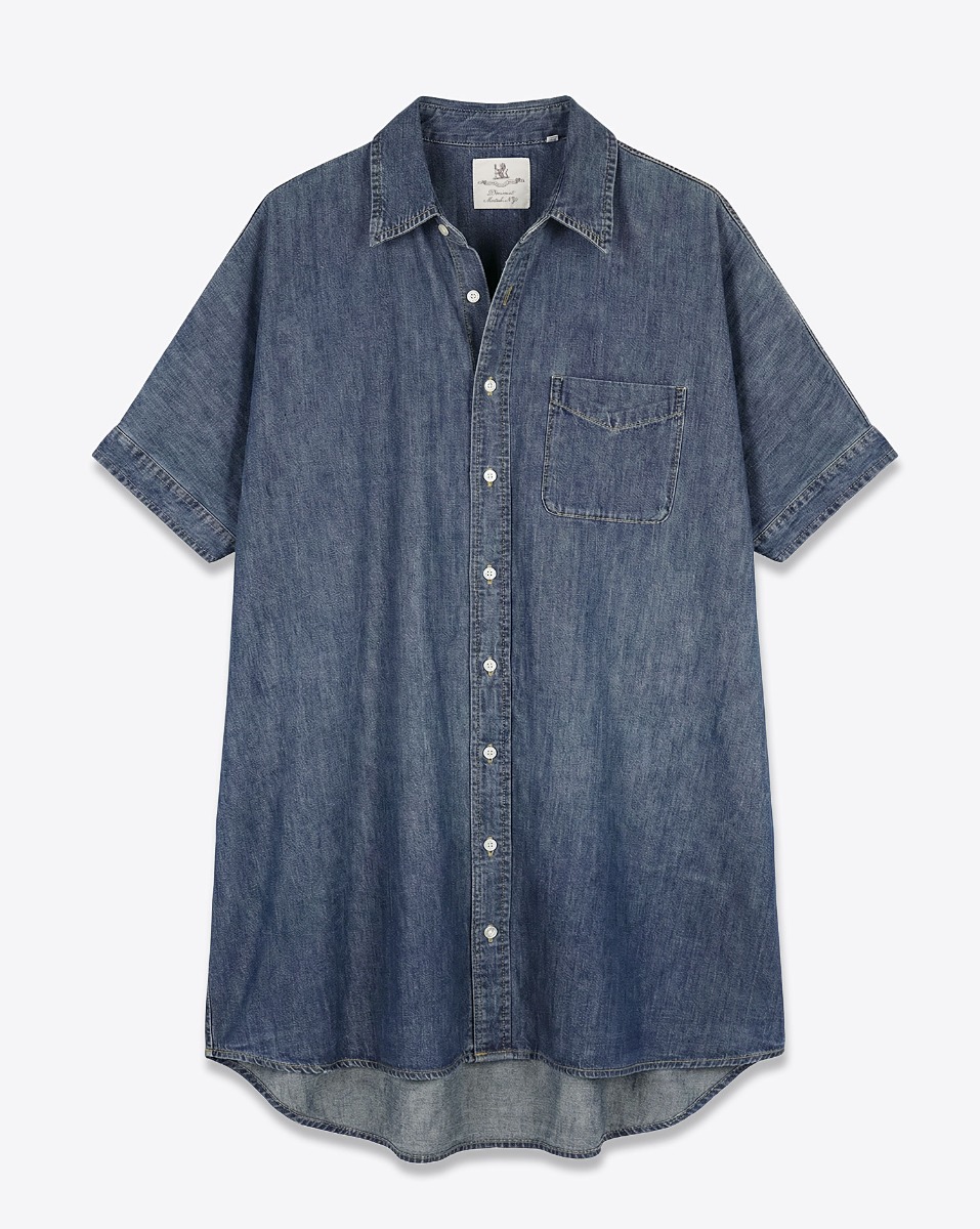 Robe chemise oversize Seymour Denimist en chambray indigo, vue de face.