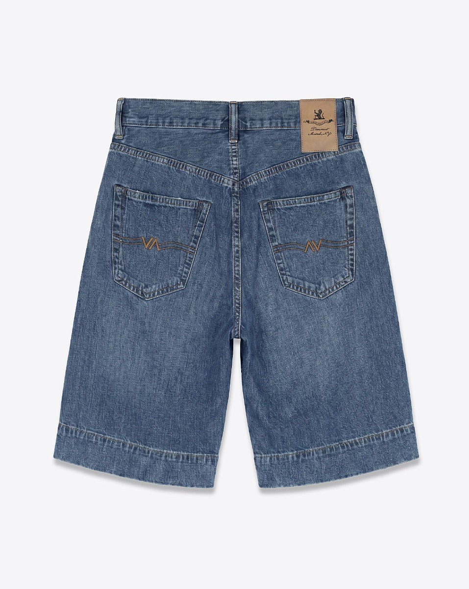 Short en jean long Keaton Relaxed Denimist en denim bleu fonc&eacute; d&eacute;lavage &laquo; Shane Indigo &raquo;, vu de dos.
