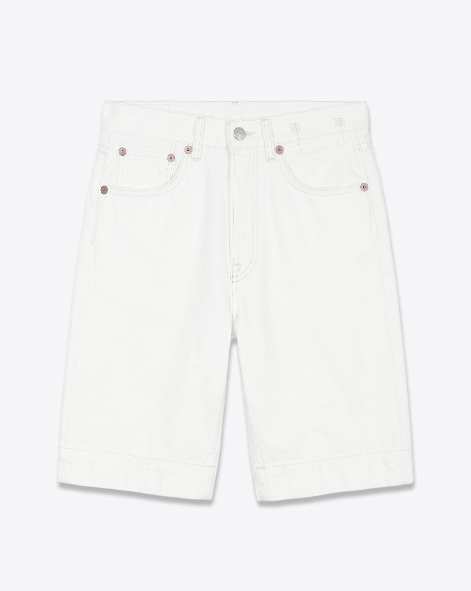 Short long Keaton relaxed Denimist en denim blanc, vu de face.