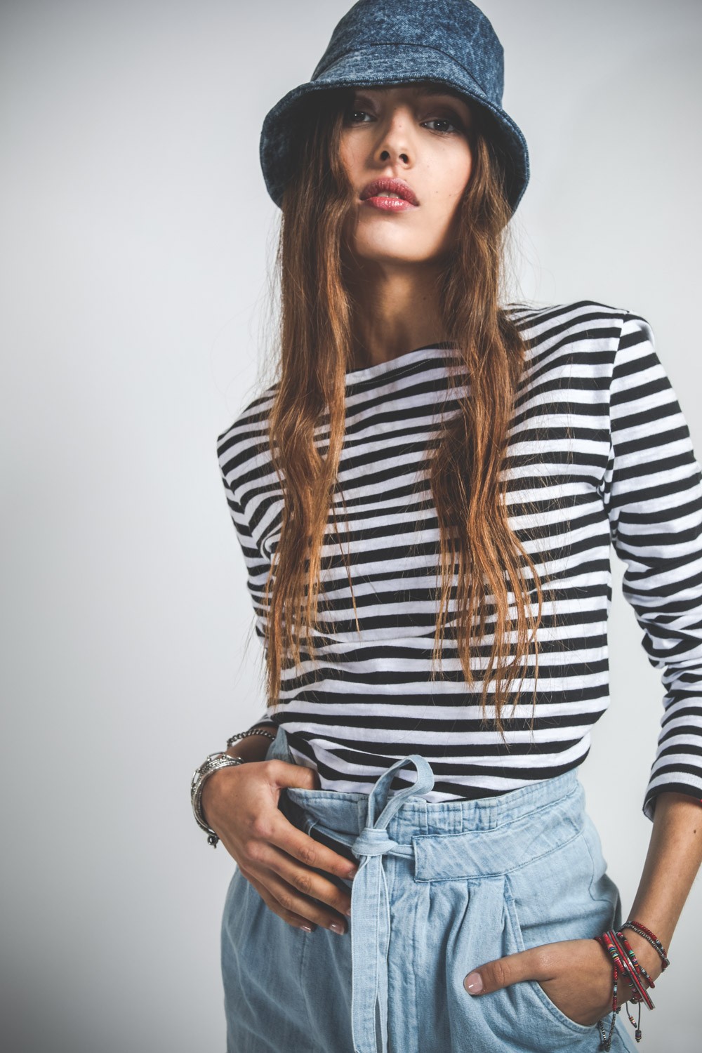 Image du produit Denimist Striped Tee - Black White Stripe   - 6