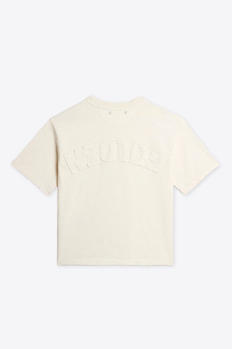 Tee-shirt manches courte Relaxed Fit Golden Goose en coton &eacute;cru logo invers&eacute; &laquo; GOLDEN &raquo; dans le dos. Vue de dos.