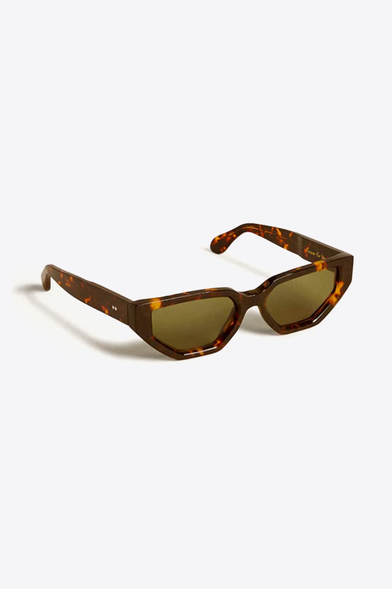 Lunettes de soleil Jackie Golden Goose unisexe, monture Havane. Vue de profil.