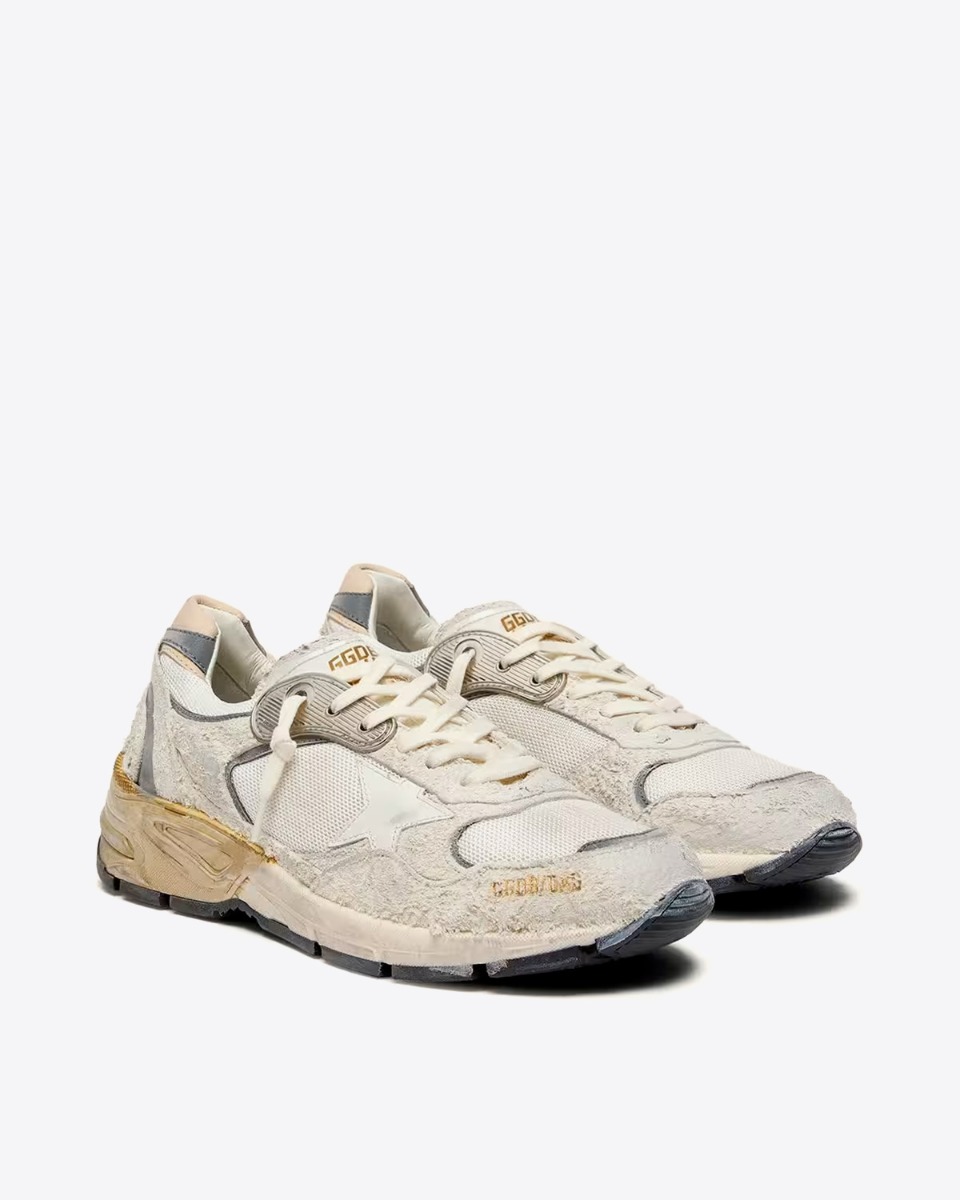 Sneakers Running Dad 80185 Golden Goose femme &eacute;cru &eacute;toile argent. Vue de face.