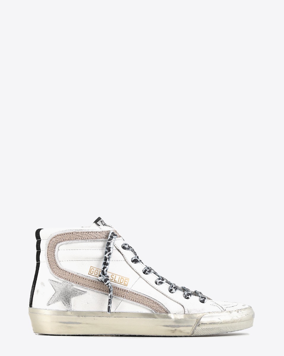 Produit Sneakers Slide Golden Goose en cuir blanc, lacets léopard. Profil.