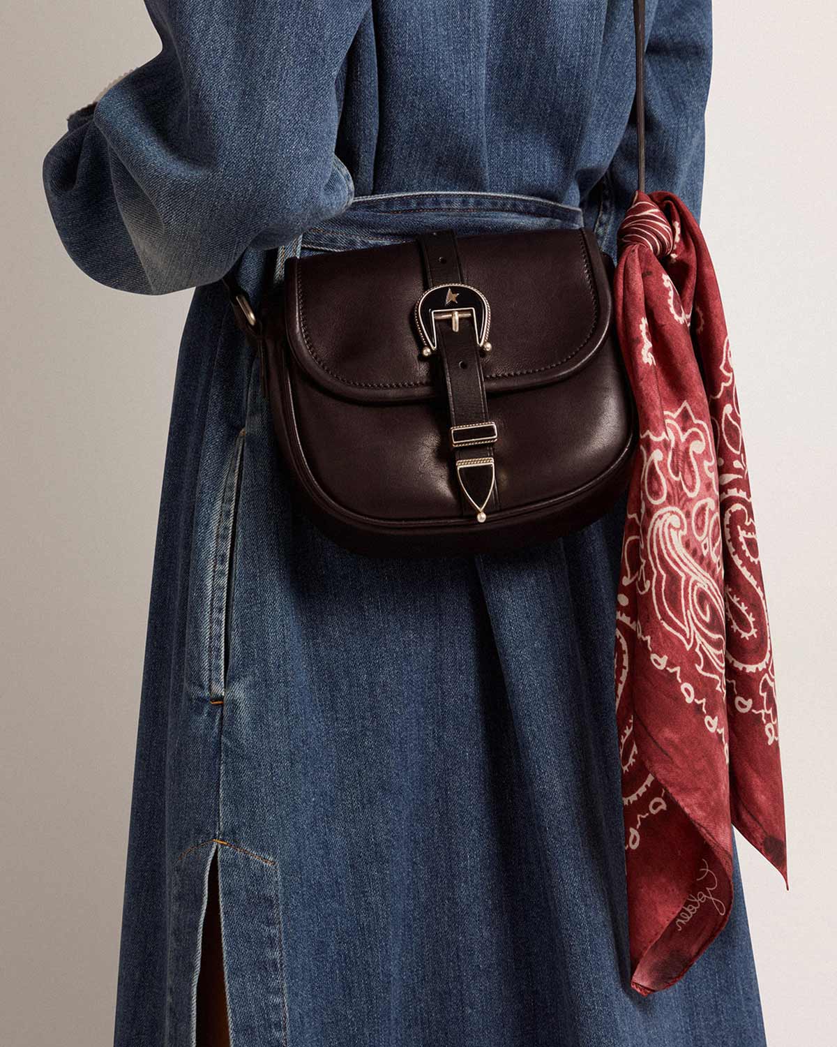 Foulard Paisley Golden Goose 
