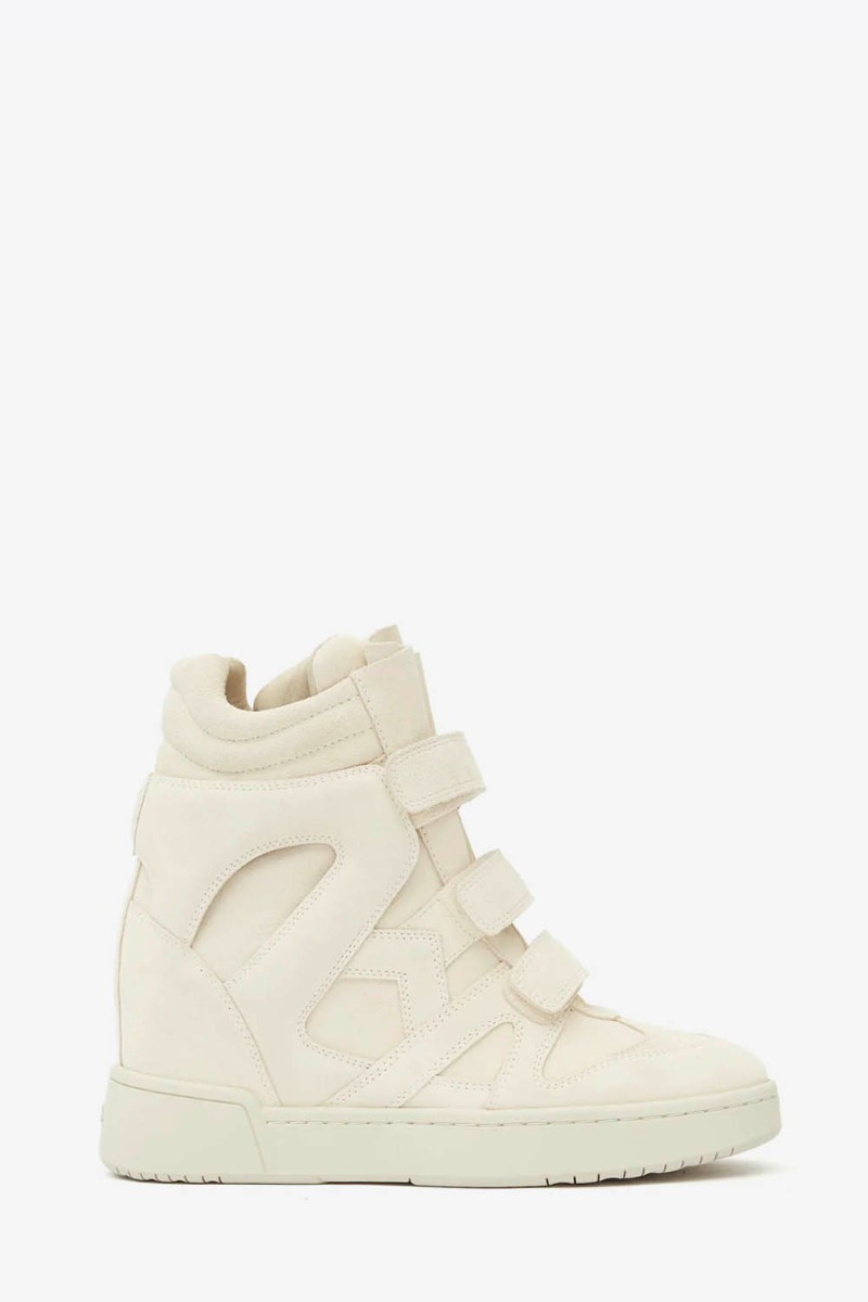 Baskets montantes compensées IM3 Isabel Marant en cuir suédé écru. Vue de profil.