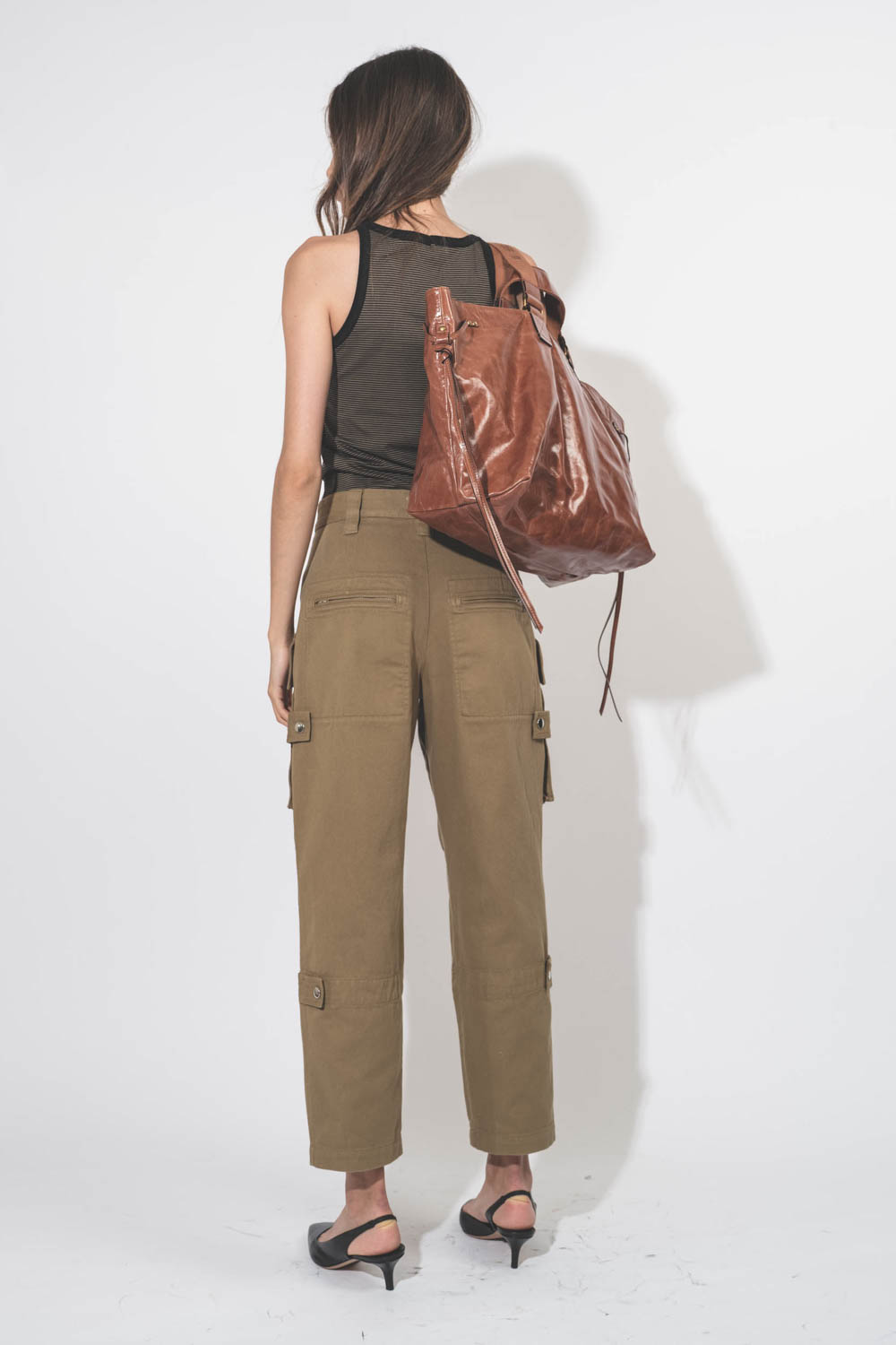 Pantalon large taille haute Cargo larges poches en toile épaisse kaki Jannick Isabel Marant Etoile. Face.