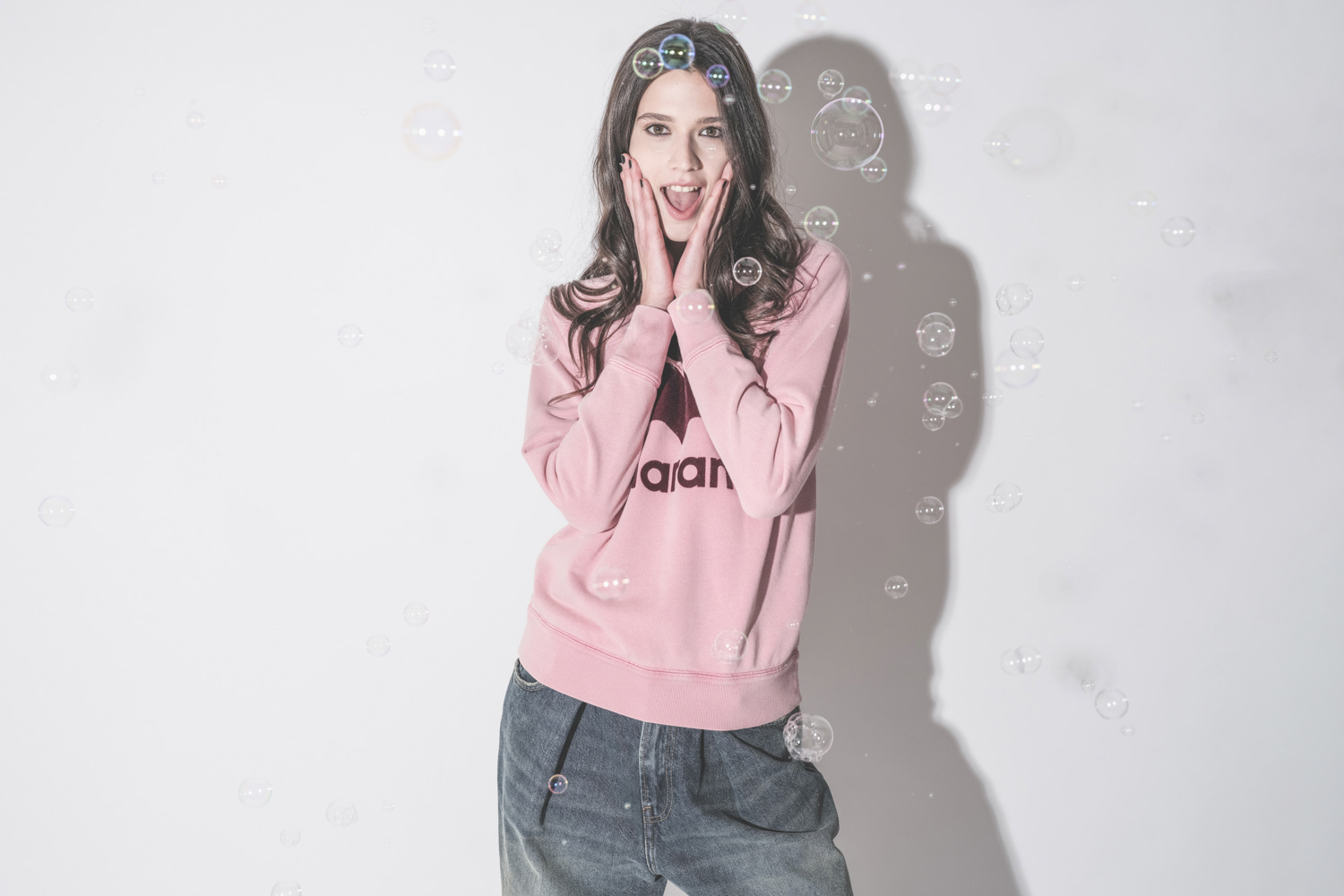 Sweatshirt Millyny Isabel Marant &Eacute;toile en coton rose logo Marant en velours bordeaux. Vive les bulles.