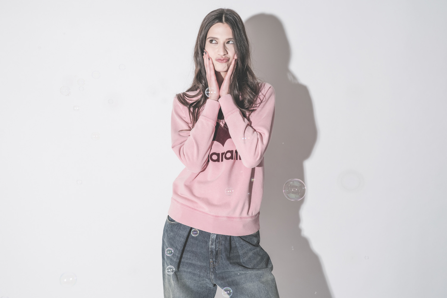Sweatshirt Millyny Isabel Marant &Eacute;toile en coton rose logo Marant en velours bordeaux. Encore des bulles...