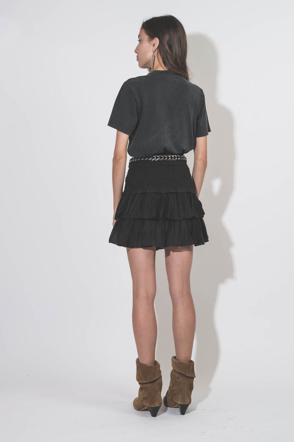 Tee-shirt manches courtes noir imprim&eacute; logo Marant 100% coton Zewel Isabel Marant Etoile. Port&eacute; de dos.