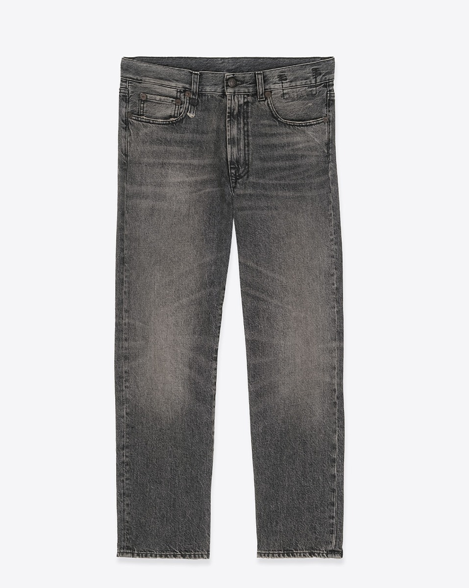 Produit Jean Boyfriend R13 en denim noir délavé Leyton Black. Vue de face.
