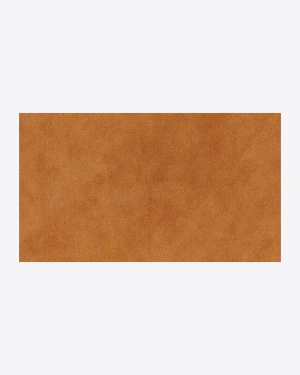 Cuir de veau su&eacute;d&eacute; caramel J&eacute;r&ocirc;me Dreyfuss.