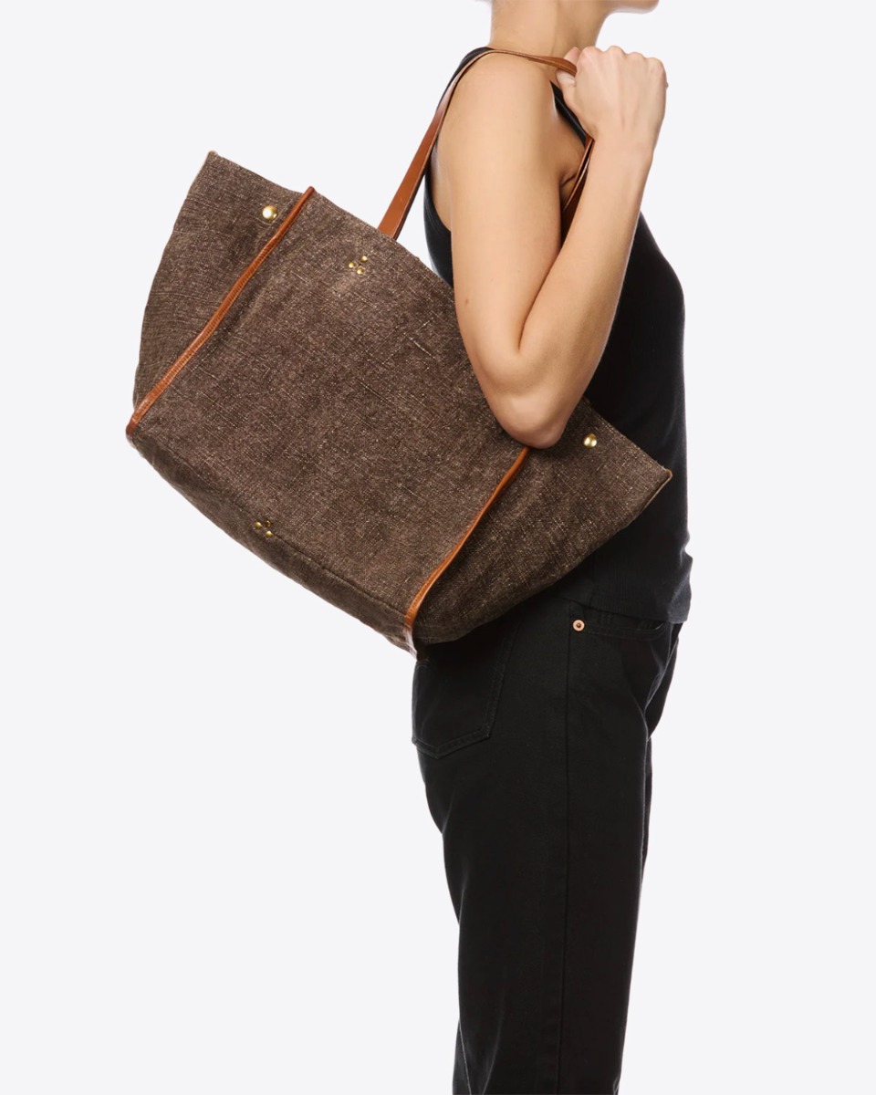 Sac cabas L&eacute;on M J&eacute;r&ocirc;me Dreyfuss en lin chocolat, port&eacute; &eacute;paule.