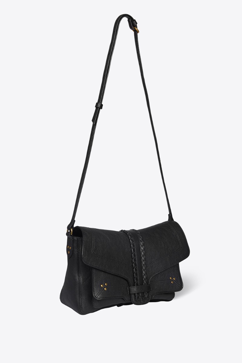 Sac Harry M J&eacute;r&ocirc;me Dreyfuss en cuir noir. Vue avec une bandouli&egrave;re longue.