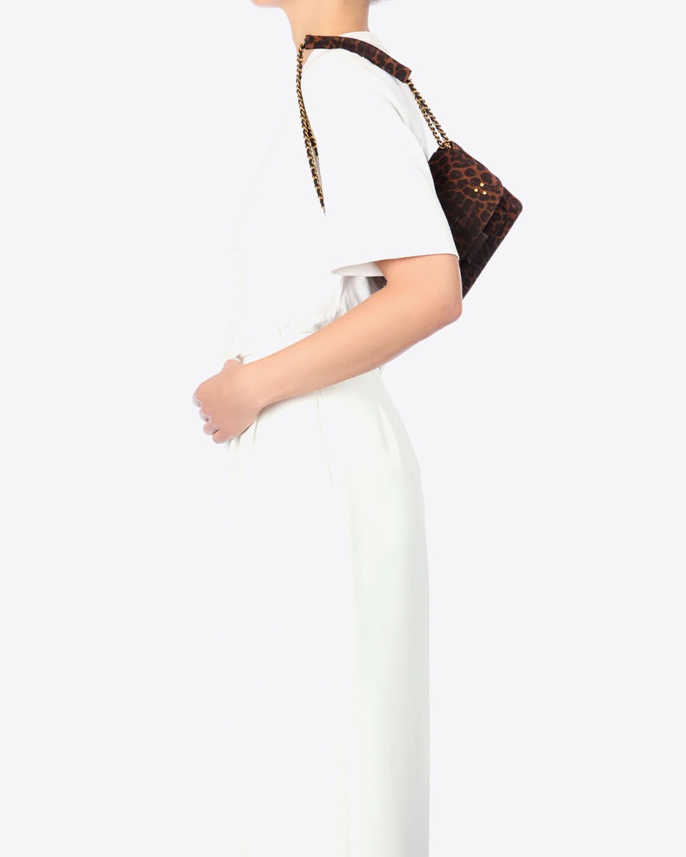 Sac Lulu S Jérôme Dreyfuss en cuir suédé léopard naturel. Porté court sur l'épaule.
