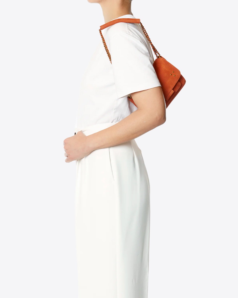 Sac Lulu S Jérôme Dreyfuss en cuir de taurillon effet croco opium porté à l'épaule.