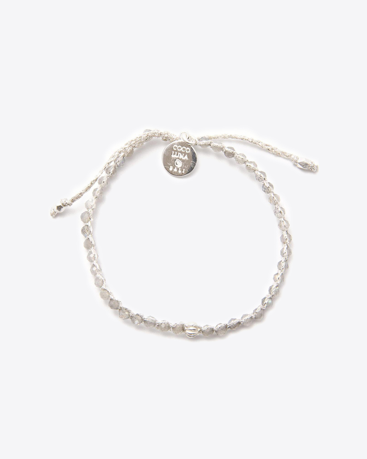 Bracelet Be Mine Coco Luna Labradorite blanche en argent.   
