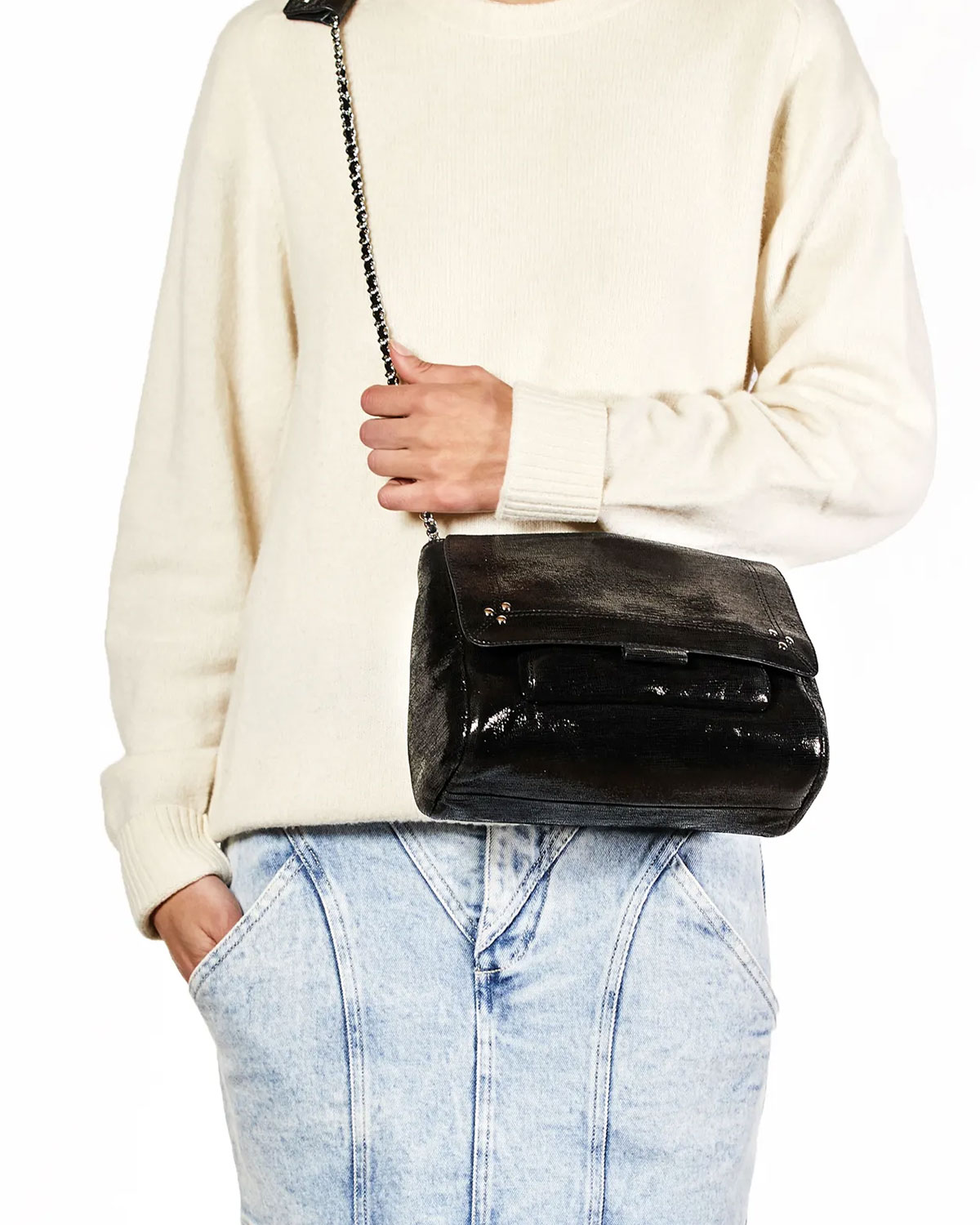 Sac Lulu M lamé noir Jérôme Dreyfuss. Porté crossbody.