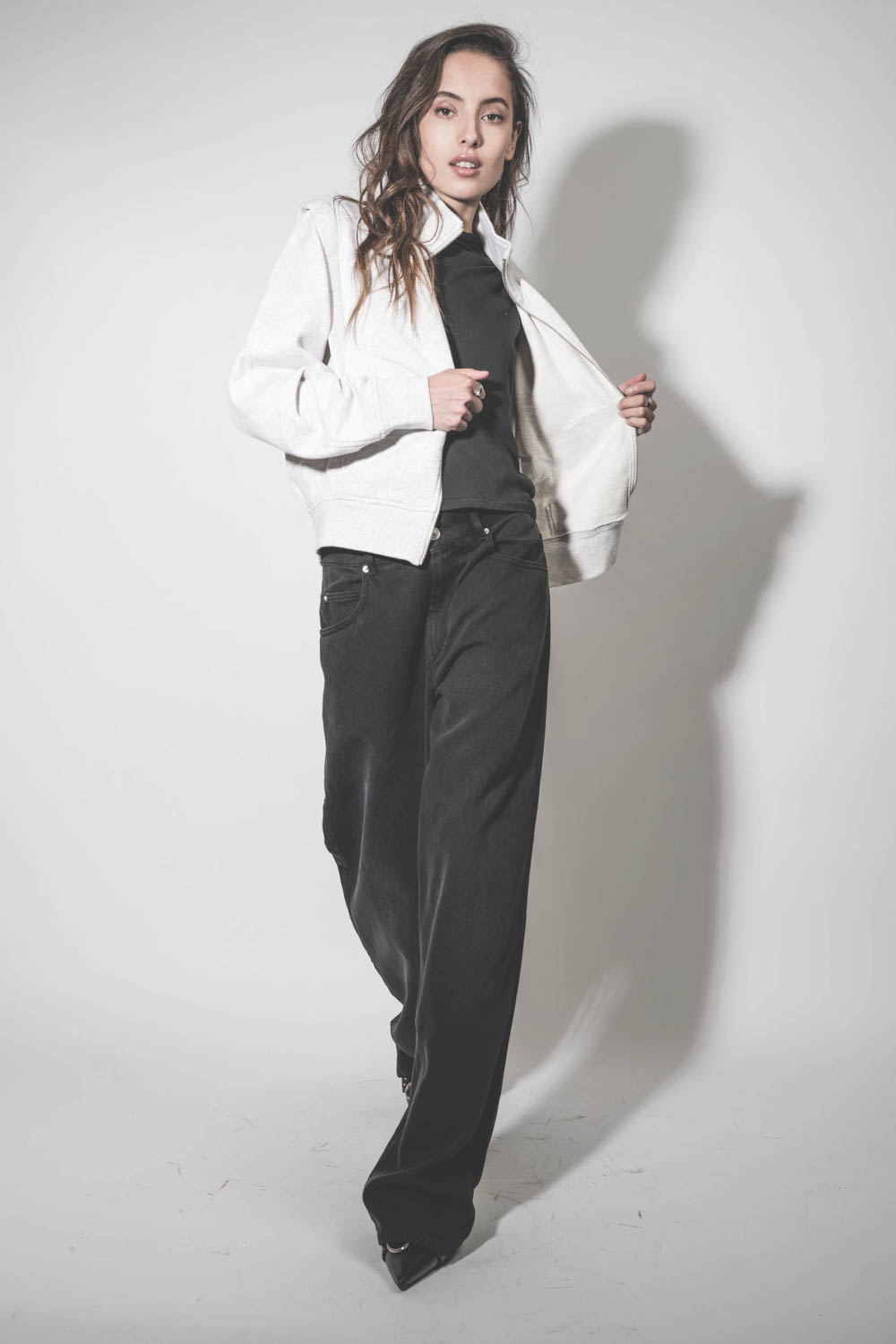 Isabel Marant Etoile Veste Sweatshirt Madilia – Ecru Isabel Marant Etoile Veste Sweatshirt Madilia – Ecru