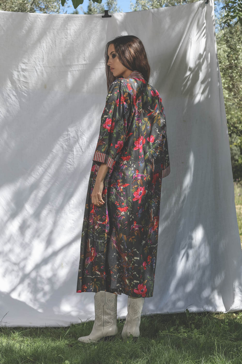  Kimono anthracite rouge Sharing
