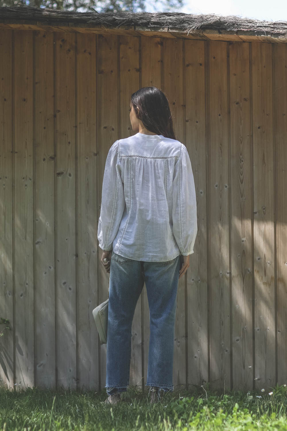 Chemise manches longues en coton blanc Leonard Marant Etoile. Porté dos. 