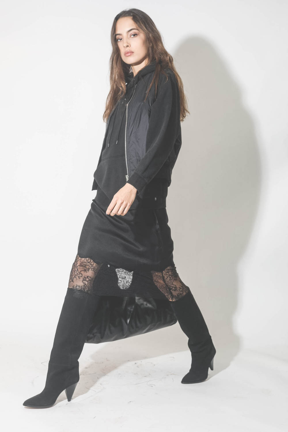  Veste Bomber Sans Manches Noir Vis &agrave; Vis vue profil 