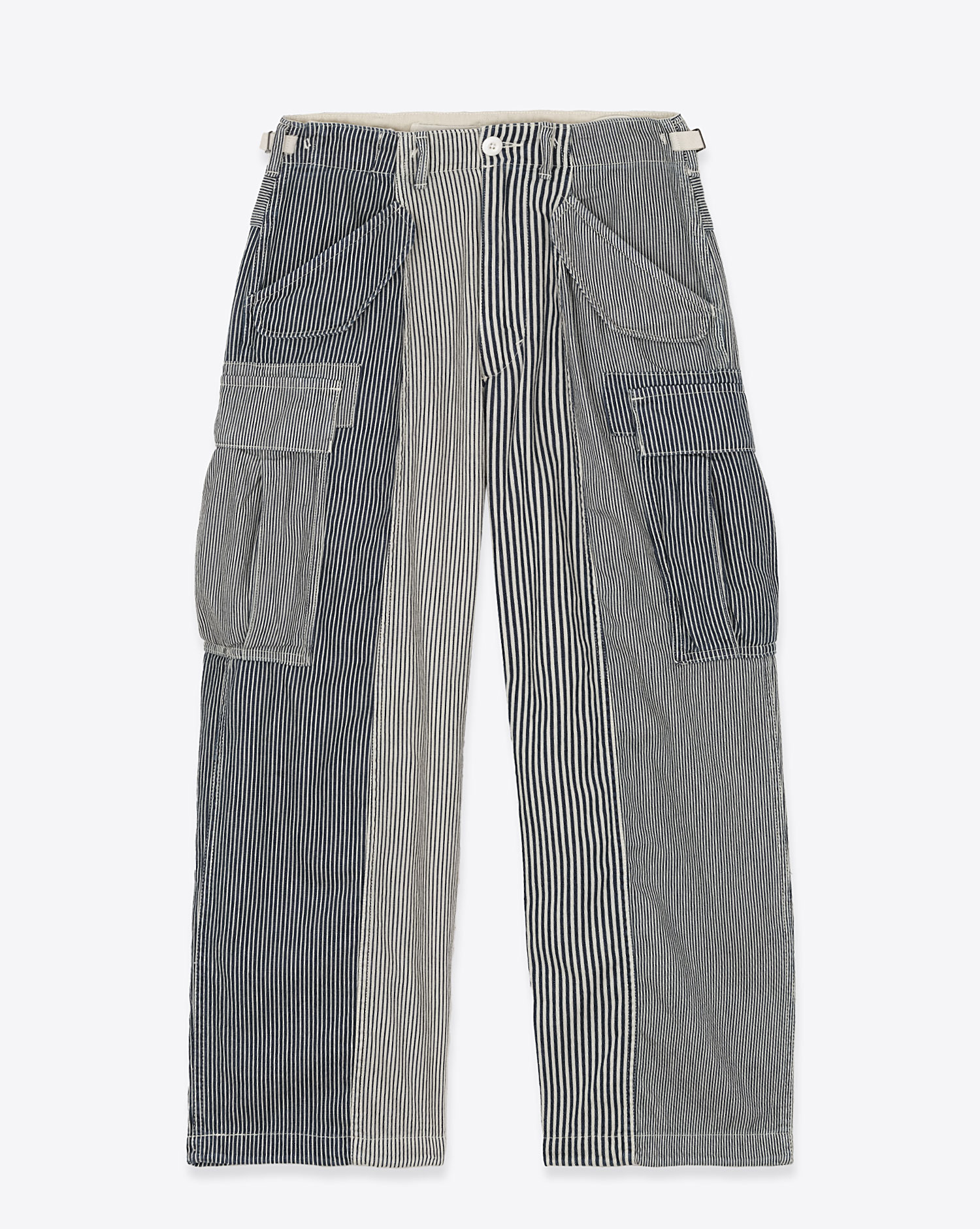Pantalon Cargo R13 en coton bleu à rayures. Vue face. 