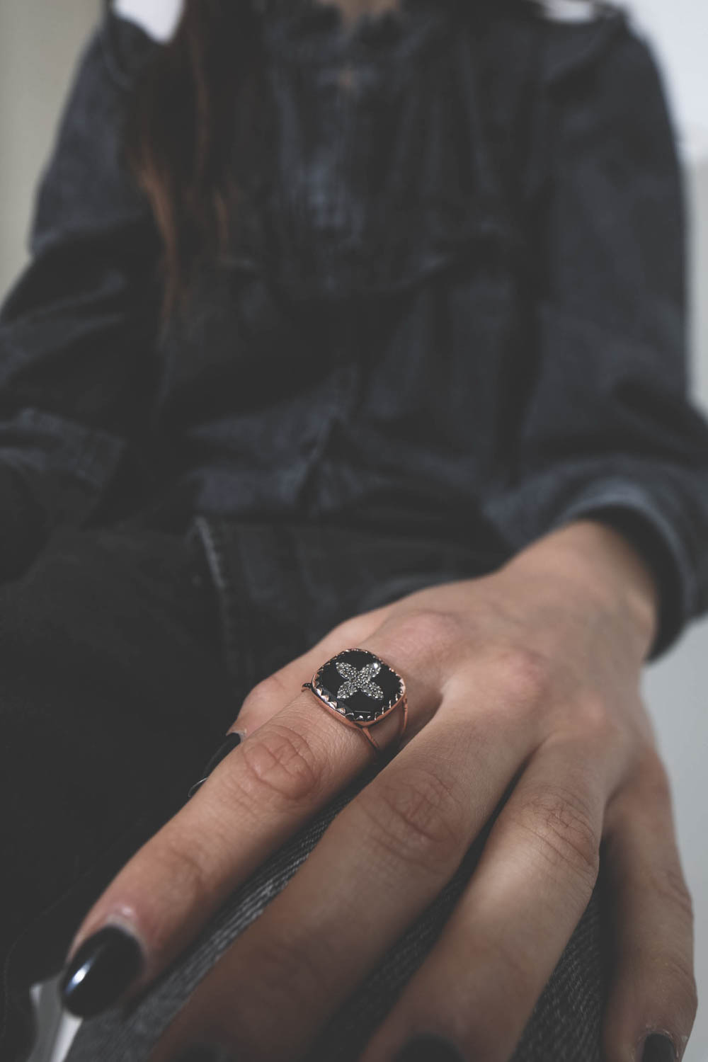 Pascale Monvoisin Bowie N°2 Bague Corne noire & Diamants 