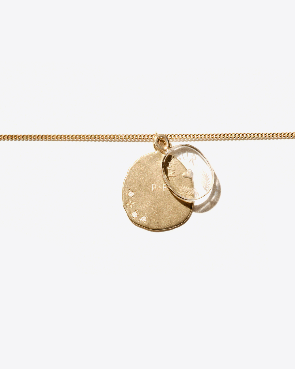 Collier l'Amour pendentif Pascale Monvoisin en or. Vue détails. 