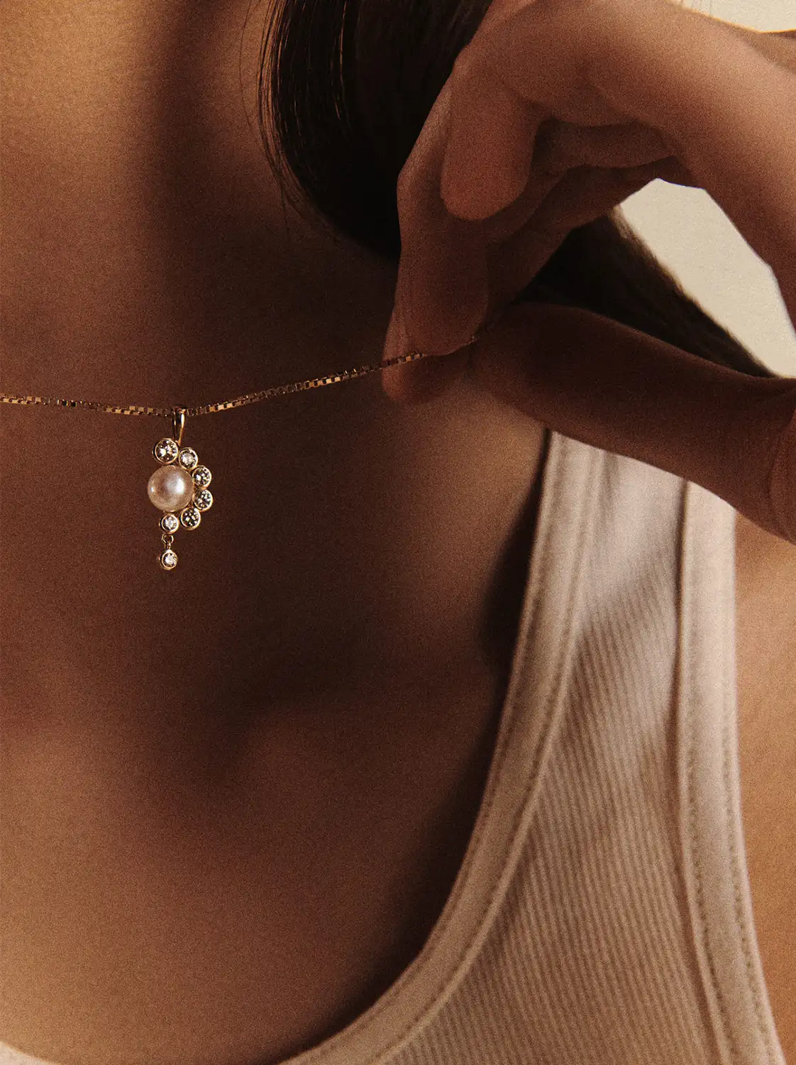 Collier avec pendentif Martha N°2 Pascale Monvoisin en or jaune. 