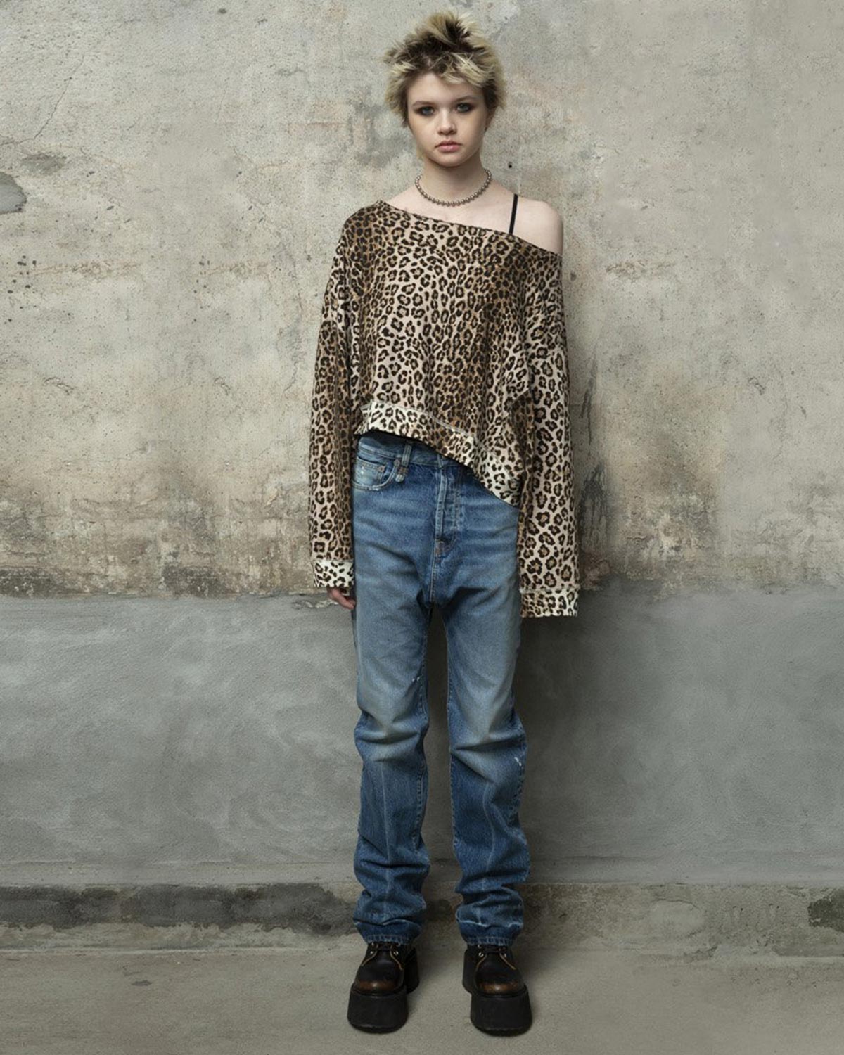 Image du produit R13 Off Shoulder Patti Sweatshirt - Leopard - 2