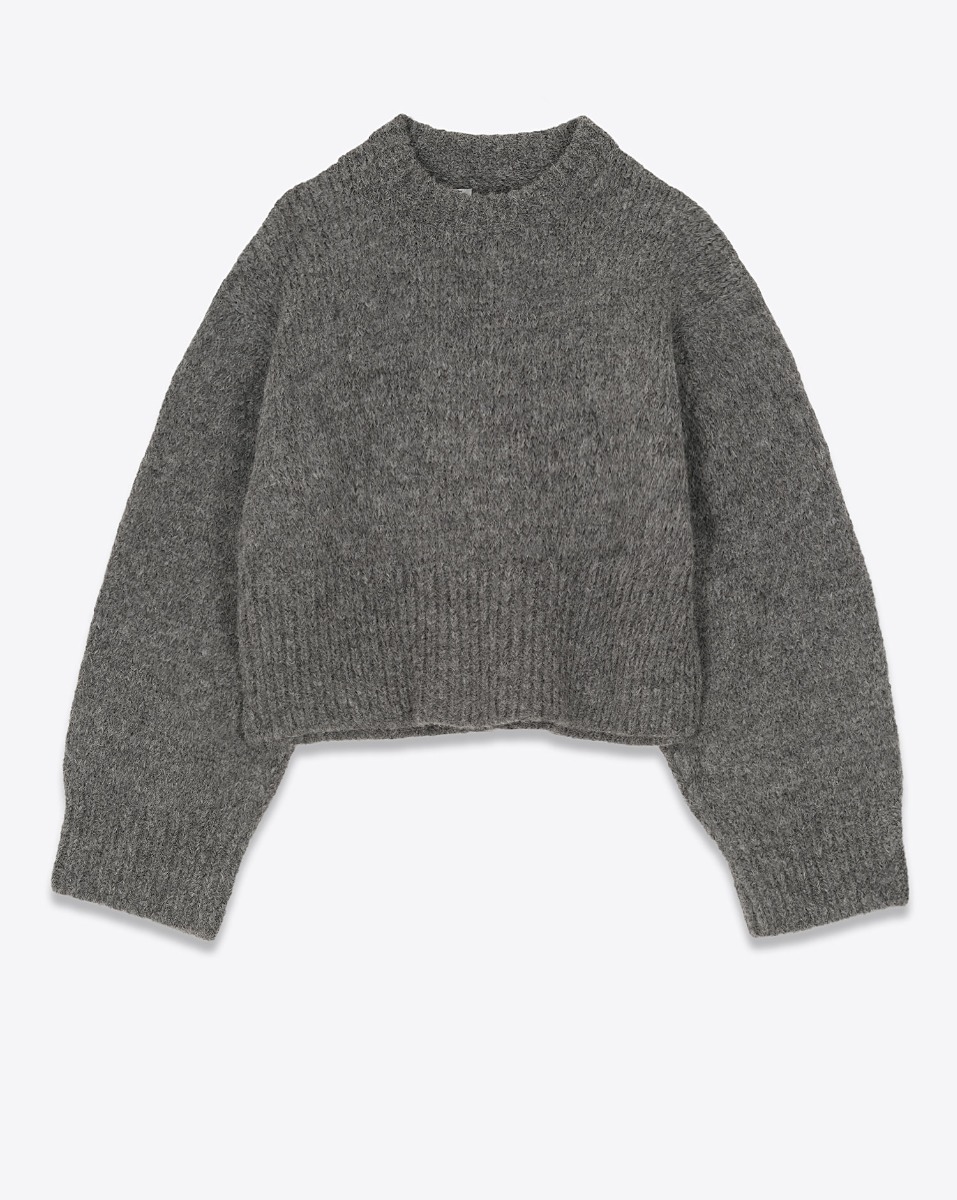 Pull court Thibault Van der Straete en alpaga gris. Vue de face.