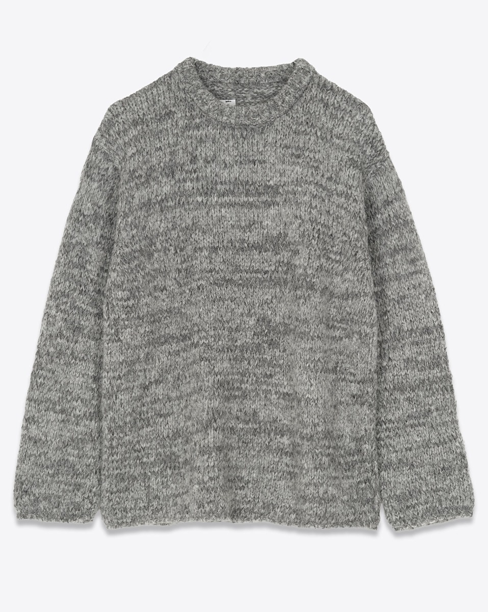 Pull encolure ronde Thibault Van Der Straete en alpaga gris chiné. Vue de face.