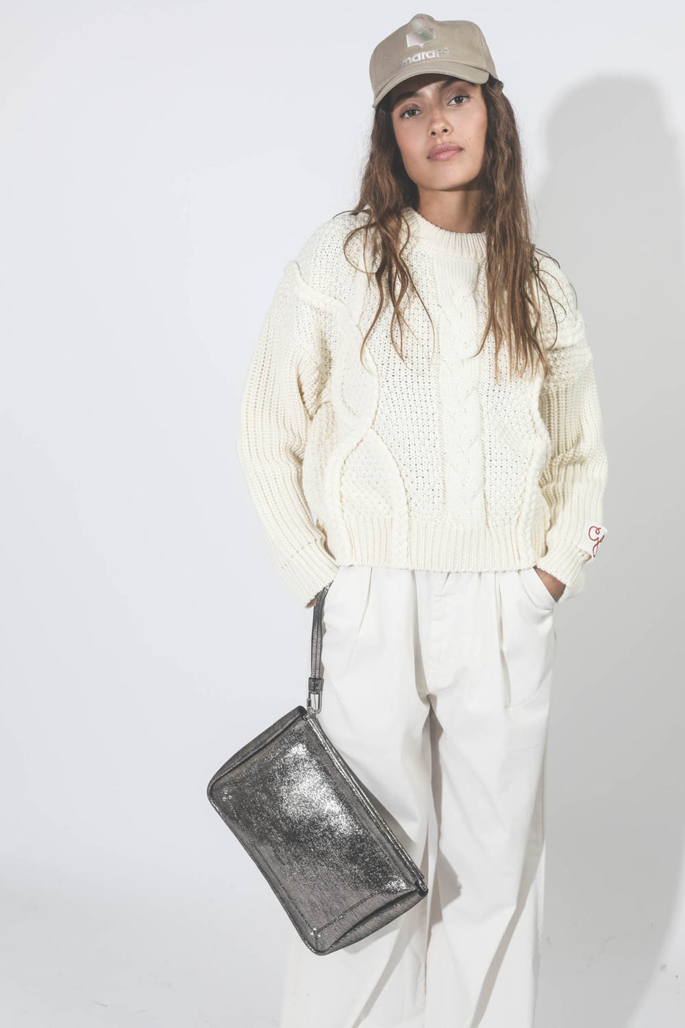 Pull Golden Goose Oversize knit Crew Neck gros plan 