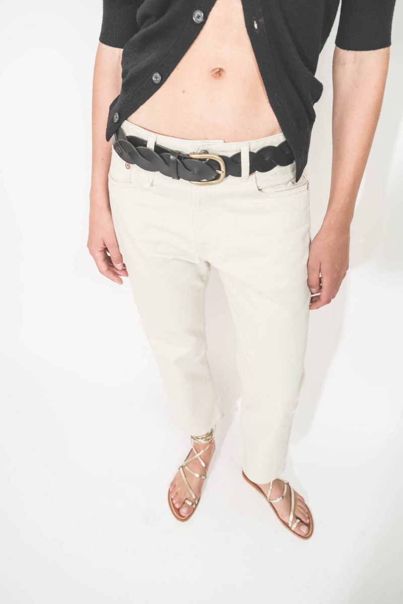 Jean Romeo Ivory Sateen R13 Denim. Forme droite.