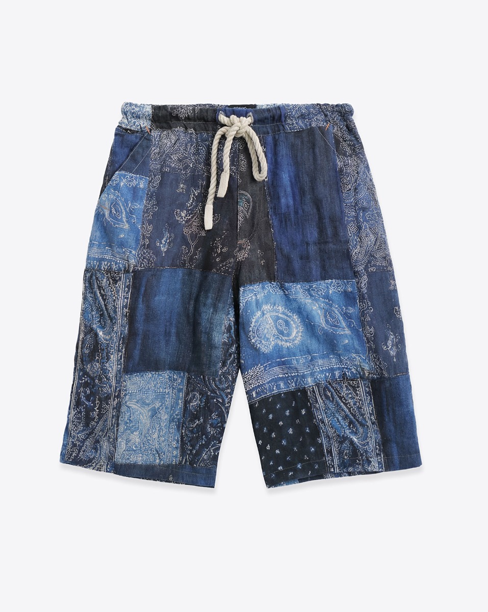 Short long sarouel Carpenter Jesse R13 en coton imprim&eacute; bandana bleu. Vue de face.