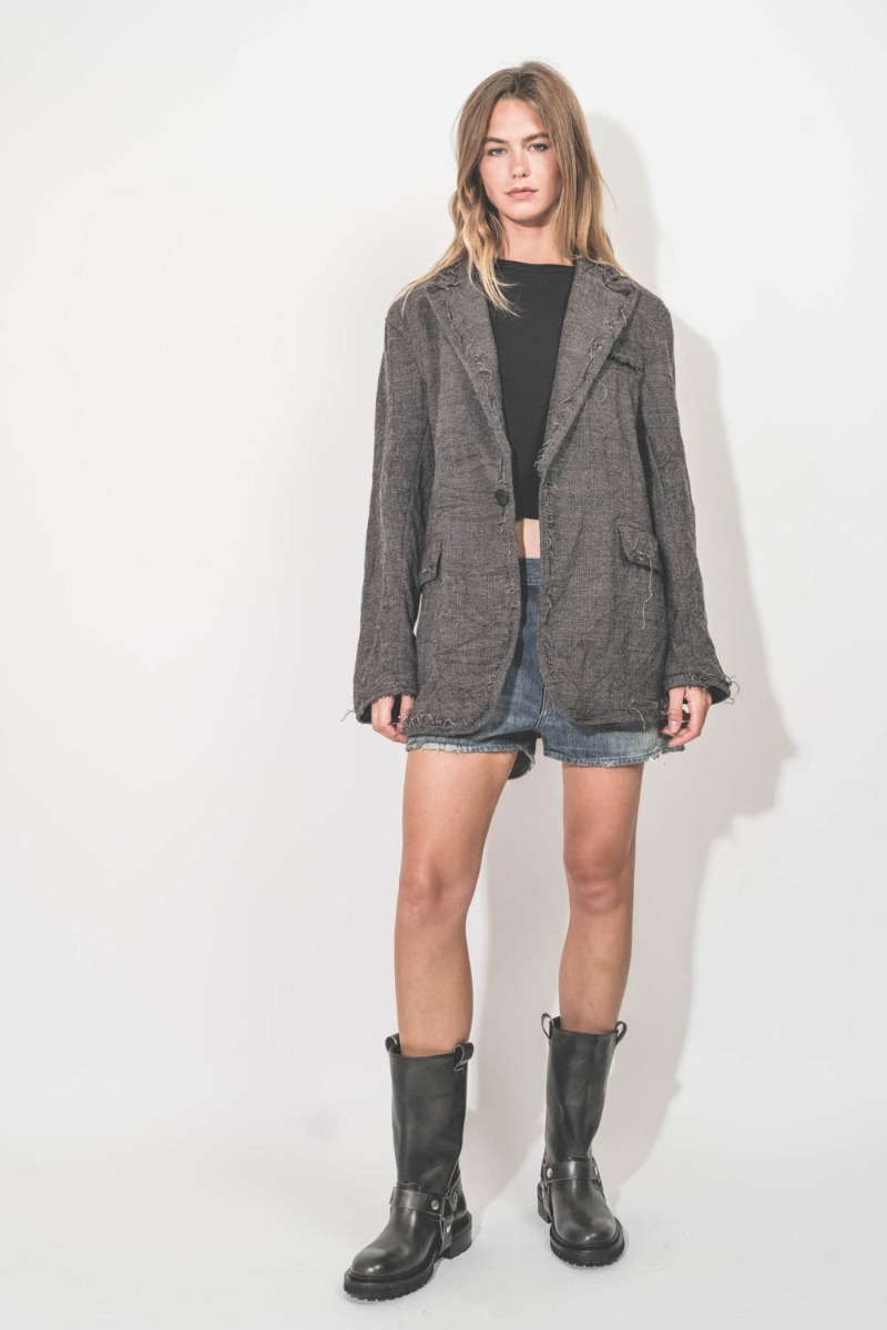 Veste Frayed Edge Ragged Blazer Dark Grey Plaid R13. Portée de face.