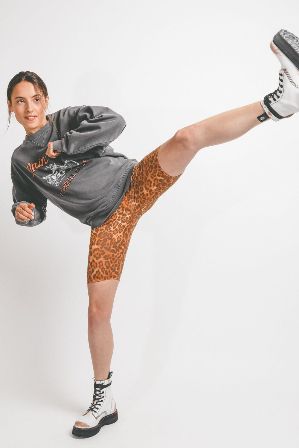 Image du produit Ragdoll LA Biker Shorts – Bronze Leopard  - 3