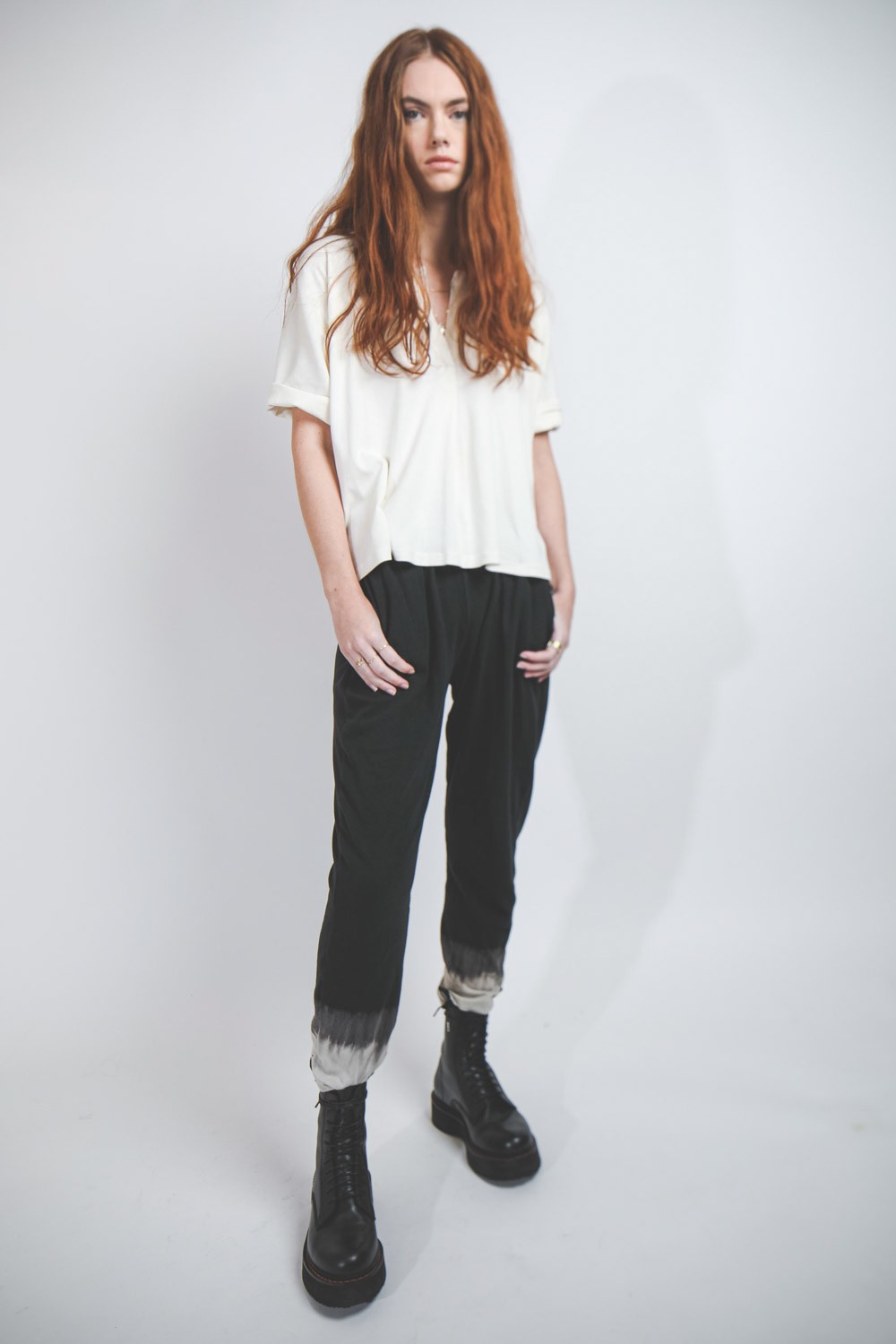 Image du produit Raquel Allegra Henley Tee - Dirty White E21  - 2