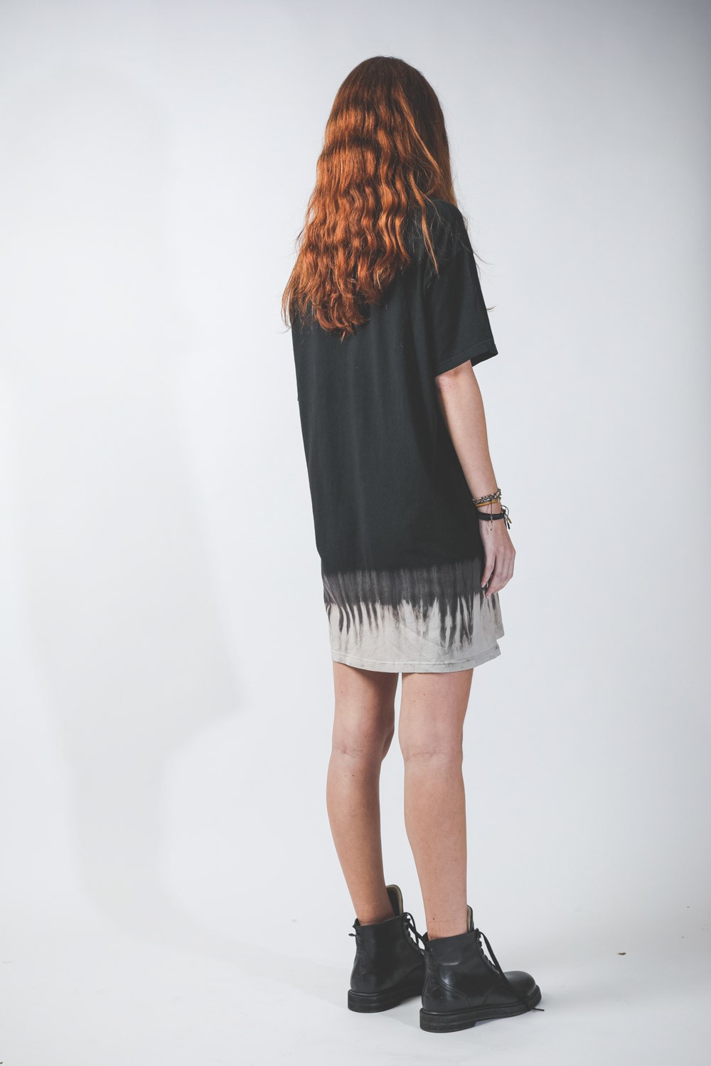 Image du produit Raquel Allegra T-Shirt Dress - Black Horizon TD  - 3