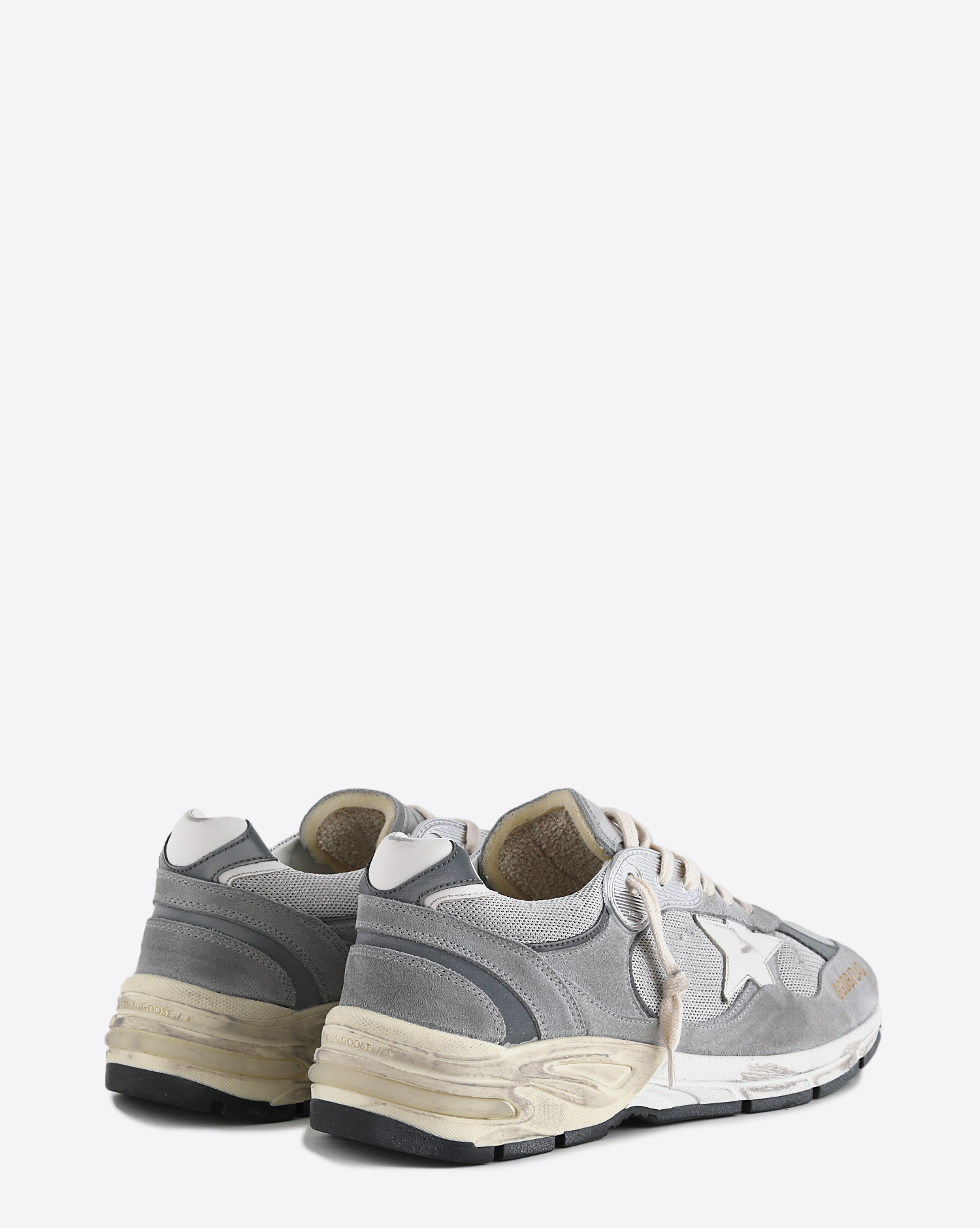 Sneakers Running Dad grise étoile blanche 60379 Golden Goose femme. Dos.