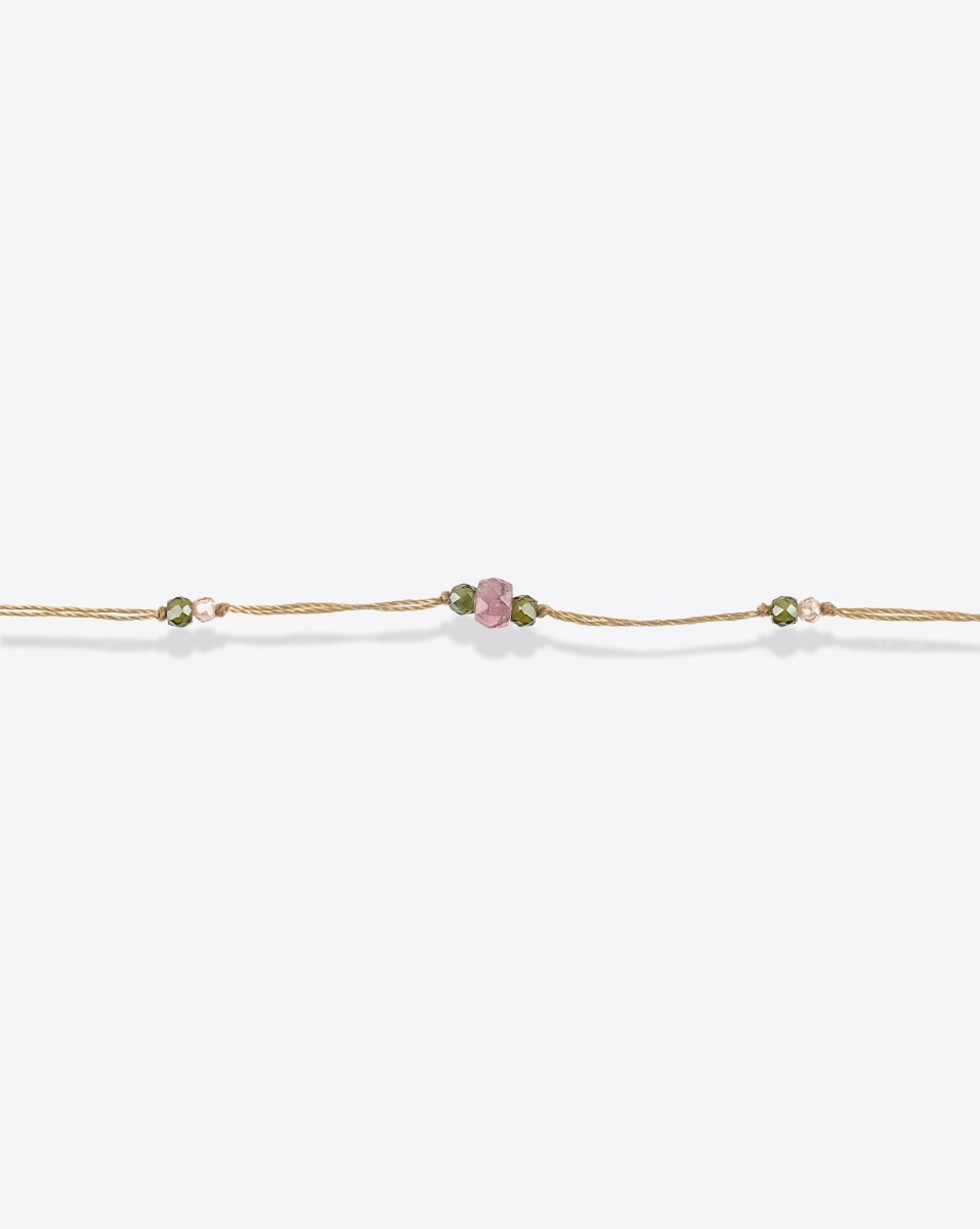 Bracelet de cheville Anky Duo Sharing sur cordon et tourmaline rose. D&eacute;tail des pierres.