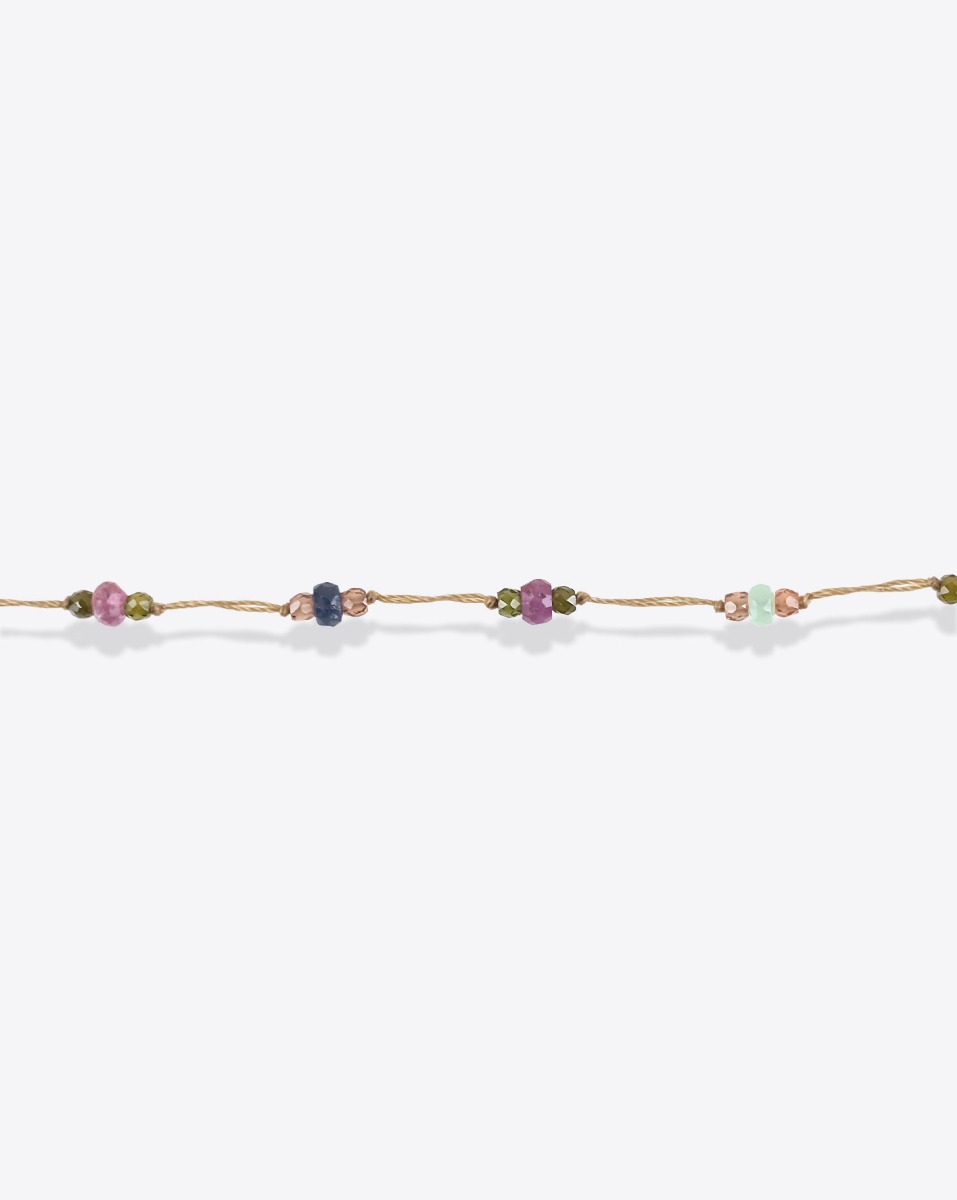 Bracelet T.Bee Duo Sparkly Sharing pierres semi-pr&eacute;cieuses et tourmaline. D&eacute;tails des pierres fines facett&eacute;es et mont&eacute;es sur un fil r&eacute;sistant.