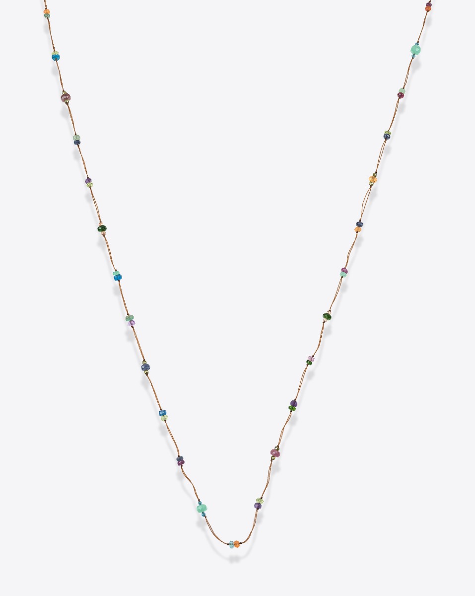 Collier long Laly Fairy Sharing sur fil tabac parsem&eacute; de pierres semi-pr&eacute;cieuses &agrave; porter en ras-de-cou doubl&eacute; ou bracelet multi-tours, vu de face.